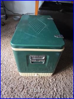 Vintage 1960s COLEMAN Metal Cooler DIAMOND LOGO Camping Green Tailgate Msu
