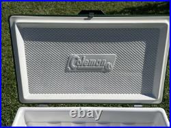 Vintage 1970's COLEMAN Metal COOLER Green ICE CHEST 22 1/2 x 13 1/2 X 15 1/2