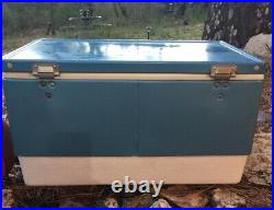 Vintage 1970s Beautiful Blue Kool Color Metal Chest Cooler Wide Big NICE 22x13