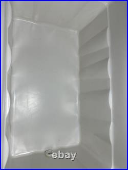 Vintage 1970s' Coleman Cooler Green & White 22L x 13.5Wx 15.5H