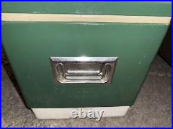 Vintage 1975 Coleman Cooler Green & White 22.5 x 16 x 13.5 Metal Camping Chest