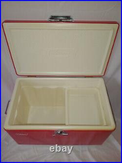 Vintage 1976 Red Coleman Cooler Metal Ice Chest 22 1/2 15 1/2 13 1/2 NICE WithTray