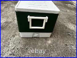 Vintage 1977 Coleman Green Metal & Plastic Cooler 22 x 14 x 12