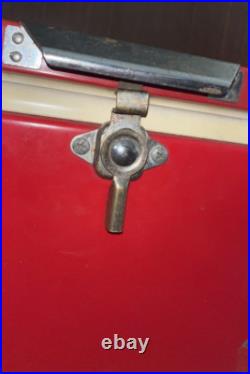 Vintage 1978 Coleman Large Metal Cooler (Red) Camping Ice Chest 22 x 16 x 13