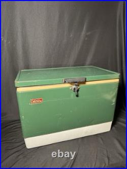 Vintage 1980's Large Coleman Metal Green White Cooler Ice Chest 22.5×13.5×16