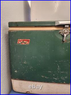 Vintage 1981 Coleman Camping Cooler Retro Green Metal/Plastic Ice Chest 22x16x14