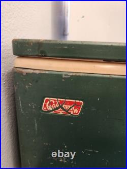 Vintage 1981 Coleman Camping Cooler Retro Green Metal/Plastic Ice Chest 22x16x14