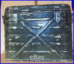 Vintage 1982 US Army Military Insulated Hot Cold Food Container Cooler Metal Box