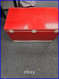 Vintage 1983 Red Coleman Cooler Metal Ice Chest 22 1/2 15 1/2 13 1/2 NICE