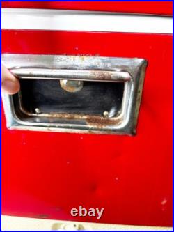 Vintage 1983 Red Coleman Metal Cooler 28x16x15 inch Locking Lid USA Made GUC