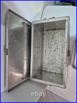 Vintage 50's Metal 7up Progress Refrigeration Cooler withTray Locking 23x13x13