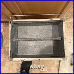 Vintage 7UP Metal Cooler Progress Refrigerator Co Soda Ice Chest 1950s