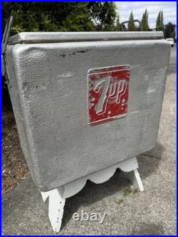 Vintage 7UP Progress Refrigerator Co Metal Cooler Ice Chest Louisville KY