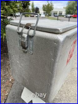 Vintage 7UP Progress Refrigerator Co Metal Cooler Ice Chest Louisville KY