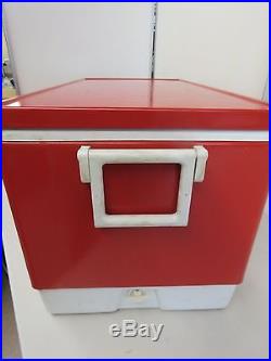 Vintage 80s COLEMAN large RED Steel COOLER ICE CHEST WithTrays 23 x 16 x 13 641