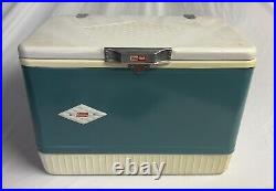 Vintage Aqua Blue Metal Coleman Diamond Badge Ice Chest Cooler Camping Mag-Lock