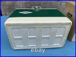 Vintage COLEMAN GREEN Metal Cooler Soda Drink Model 5215B SNOWLITE Cardboard Box