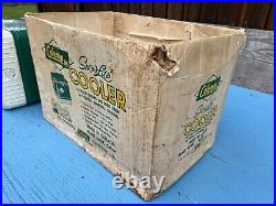 Vintage COLEMAN GREEN Metal Cooler Soda Drink Model 5215B SNOWLITE Cardboard Box