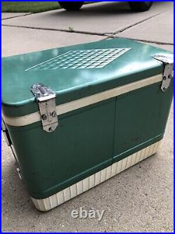 Vintage Coleman Green Metal Cooler Diamond Logo