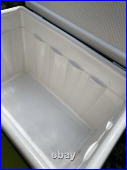 Vintage Coleman Metal Cooler 1970s Approximately 22.5 13.5 x 15.5 Some Wear