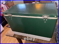 Vintage Coleman Metal Cooler Chest Green & White 22.5 x 15.5 X 13.5 Great Cond