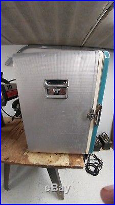 Vintage Coleman Metal Upright Cooler Refrigerator Icebox Diamond Top Logo
