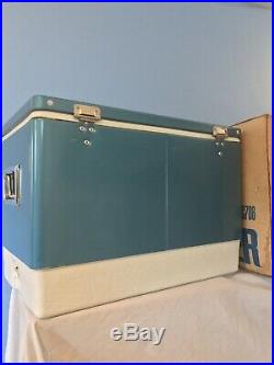 Vintage Coleman Snow Lite 56 Quart 5255C706 Blue Cooler in Box VERY CLEAN