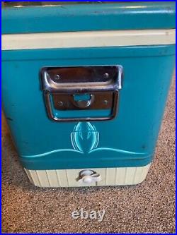 Vintage Coleman Teal Metal Cooler Diamond Snow-Lite Handles Opener Ice Chest