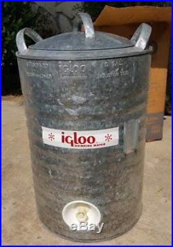 Vintage Igloo Galvanized Metal 5 Gallon Perm-a-lined Drinking Water Cooler Mint