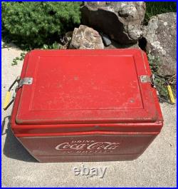 Vintage Metal COCA COLA COOLER Ice Chest with Sandwich Tray Very Good Condition