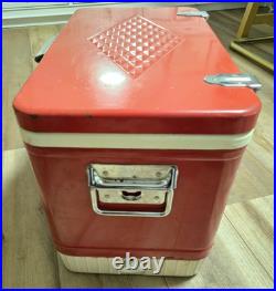 Vintage Metal Coleman Red Diamond Logo Cooler Ice Chest Patents Pending USA Vintage Metal Coleman Red Diamond Logo Cooler Ice Chest Patents Pending USA