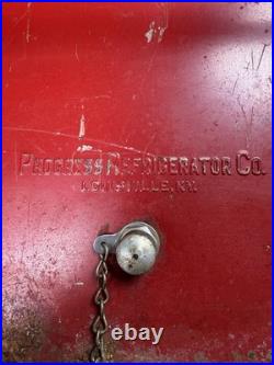 Vintage Original Antique Metal Trip-Nic Cooler RARE 19 x 18