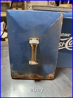 Vintage PEPSI COLA Progress Refrigerator Co. Metal 1950'S Era Cooler Ice box