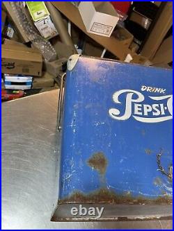 Vintage PEPSI COLA Progress Refrigerator Co. Metal 1950'S Era Cooler Ice box