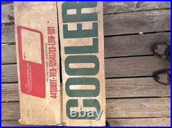 Vintage Red Coleman Snow-Lite Cooler Low Boy 5254A-703, 44 Qt withOrig Box, Xlnt
