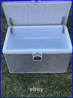 Vintage Ted Williams Large Locking 40qt Ice Chest Cooler Sears & Roebuck
