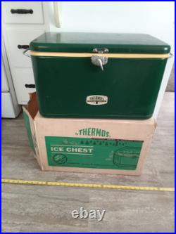 Vintage Thermos Metal Green Ice Cooler model 7750 USA 43 Quarts with box