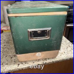 Vintage Used Green COLEMAN Cooler All ORIGINAL Parts Has Wear Read AS Is