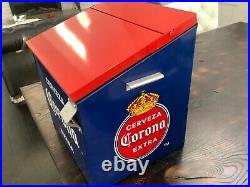 Vintage metal cerveza corona extra beer cooler steel box made in Mexico 17x16