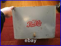 Vintagerare Pepsi Cola Embossed Metal Light Blue Picnic Cooler