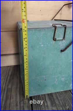 Vtg 1940s ICE BOX galvanized metal chest green w ice box cooler & lid Vtg 1940s ICE BOX galvanized metal chest green w ice box cooler & lid