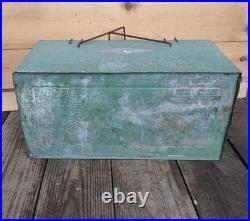 Vtg 1940s ICE BOX galvanized metal chest green w ice box cooler & lid Vtg 1940s ICE BOX galvanized metal chest green w ice box cooler & lid