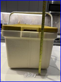 Vtg 1970's COLEMAN Double Metal Handle Cooler Beige Mustard Yellow With Spout US Vtg 1970's COLEMAN Double Metal Handle Cooler Beige Mustard Yellow With Spout US