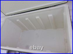 Vtg 1976 Large Coleman Green White Metal Cooler Ice Chest 27x15x16