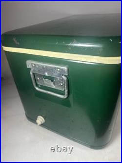 Vtg 60's/70's Thermos Large Green Metal Cooler Ice Box Chest Latch