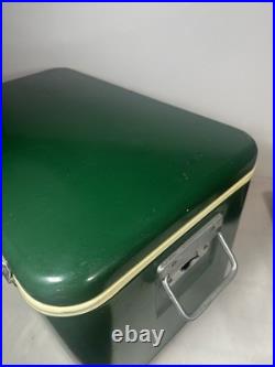 Vtg 60's/70's Thermos Large Green Metal Cooler Ice Box Chest Latch