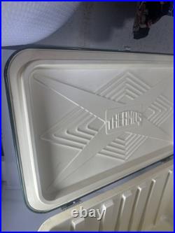 Vtg 60's/70's Thermos Large Green Metal Cooler Ice Box Chest Latch