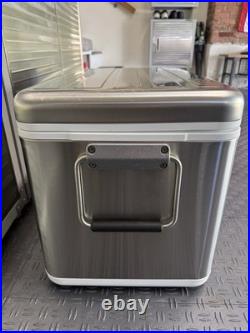 YETI Cooler V-Series Stainless Steel